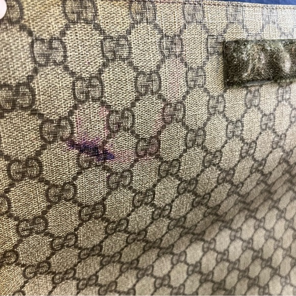 GUCCI GG Supreme Canvas Diaper Bag - Picture 7 of 16